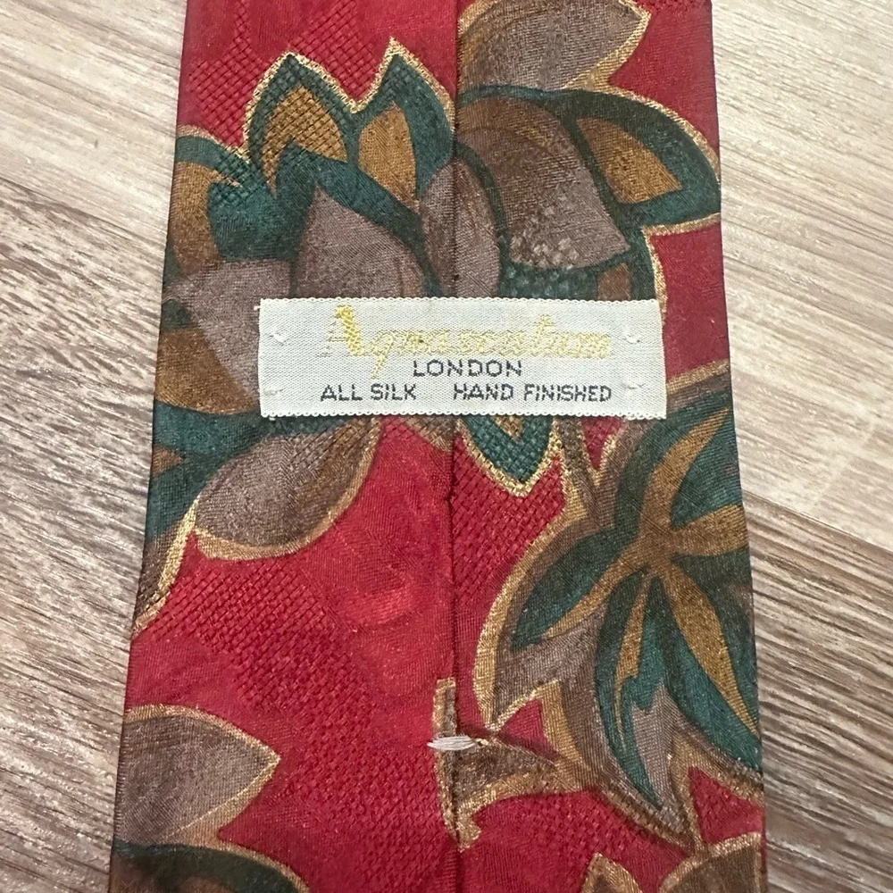 Men’s Tie Bundle Aquascutum London Red Floral Silk Tie & Yule Tie Snowman Tie